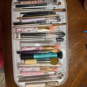Makeup Brushes